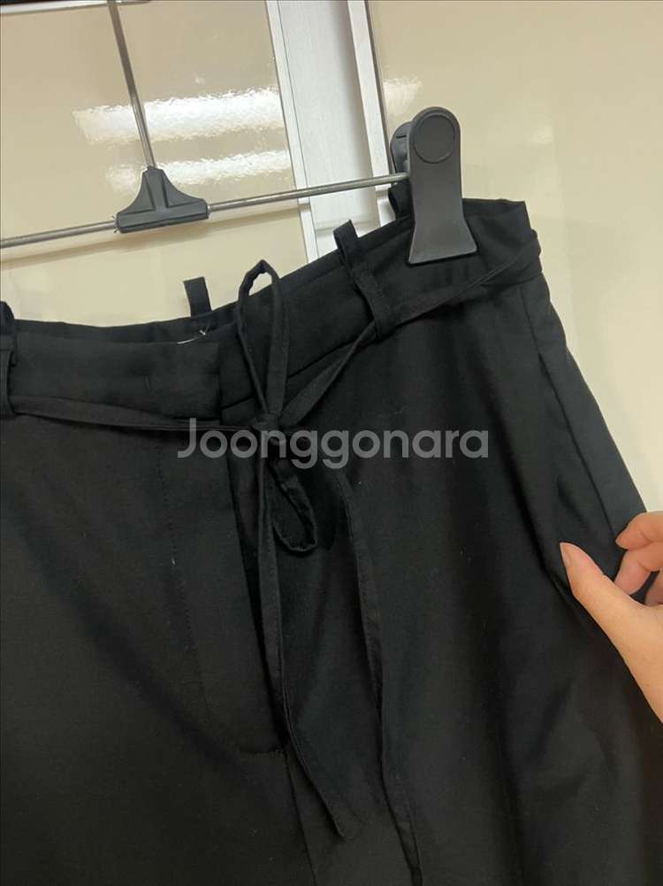 러브미우 LUVMIU 머스트 플레인 스커트 벨트 롱치마--8