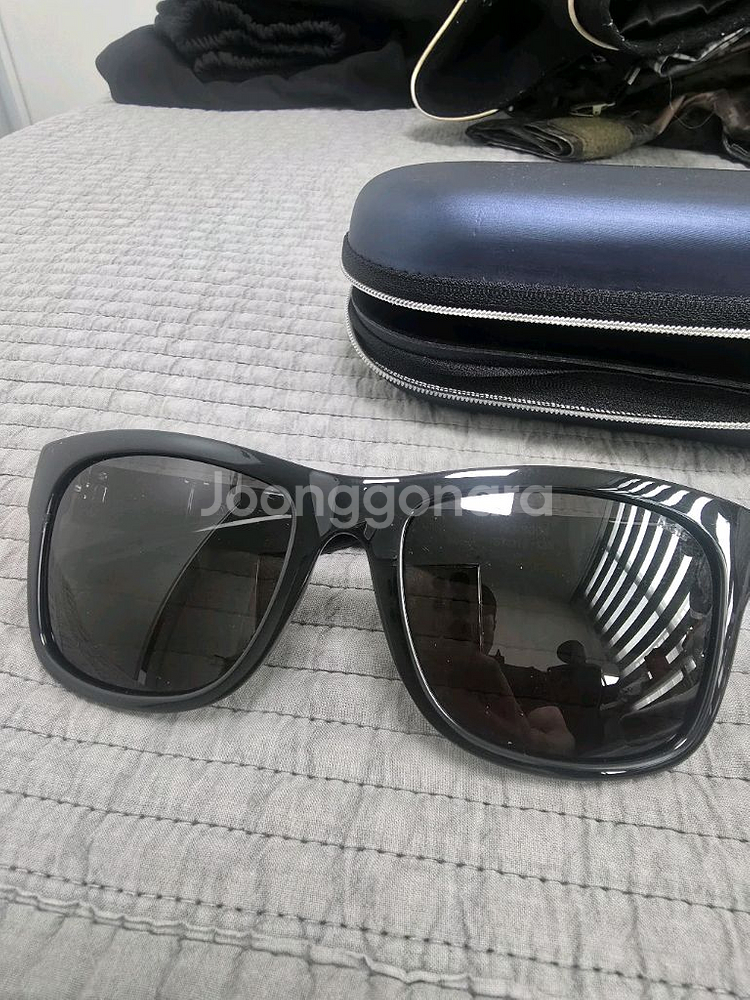 에이글 선글라스 판매합니다.--1