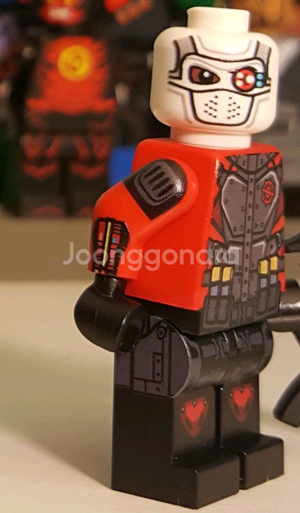 레고 커스텀 수어사이드 스쿼드 데드샷 피규어 팝니다--1