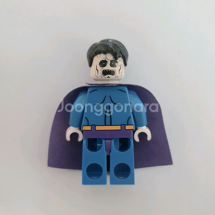 레고 커스텀 슈퍼맨 비자로 피규어 팝니다--1