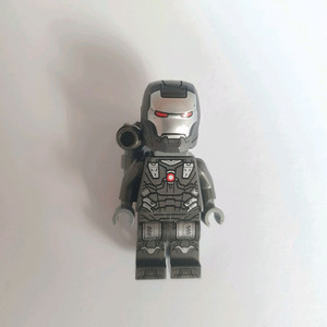 레고 마블 76269 어벤져스 워머신 피규어 팝니다