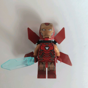 레고 마블 어벤져스 아이언맨 마크 85 피규어 팝니다