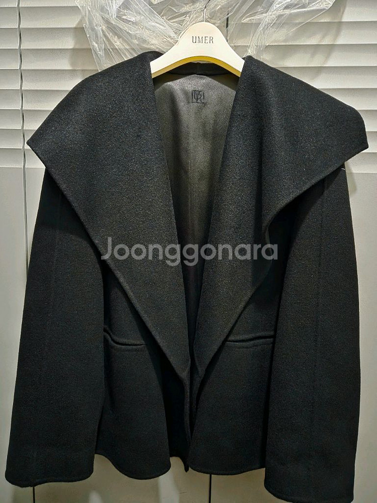 2025 유메르 코트 뉴 잔느 캐시미어 하이넥 블랙--6