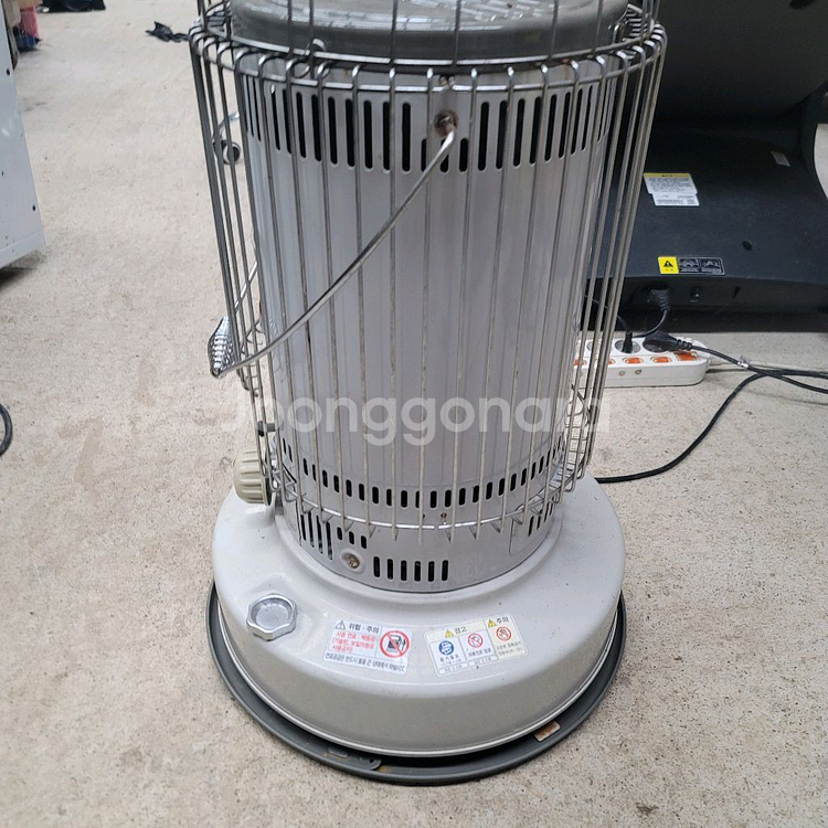 도요토미 옴니230 난로 팔아요--1