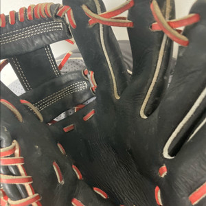 야구글러브,야구배트,장비 팝니다