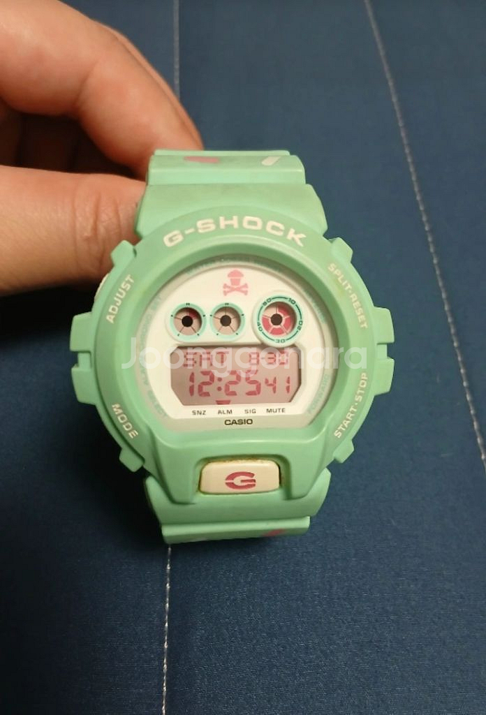 G-SHOCK X 한정판 죠니컵케익 시계--0