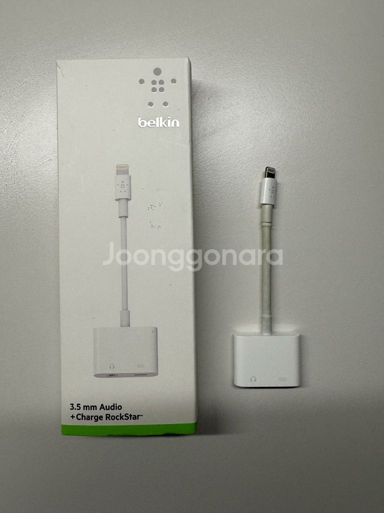 벨킨 3.5mm 오디오 + 충전 락스타--0