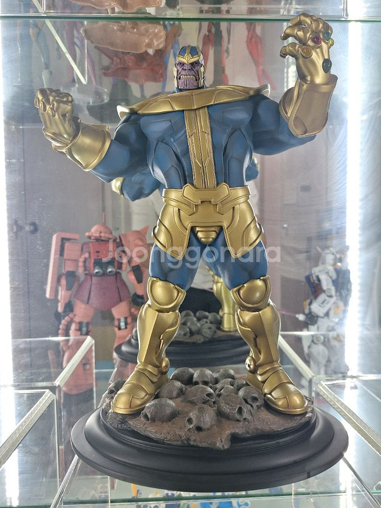 코토부키야 한정판 마블유니버셜 타노스 팝니다.--0