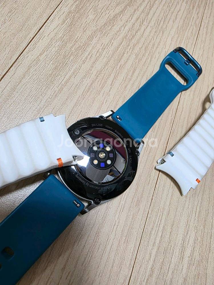 급처) 갤럭시 워치7 40mm 판매합니다 - 액정파손--2