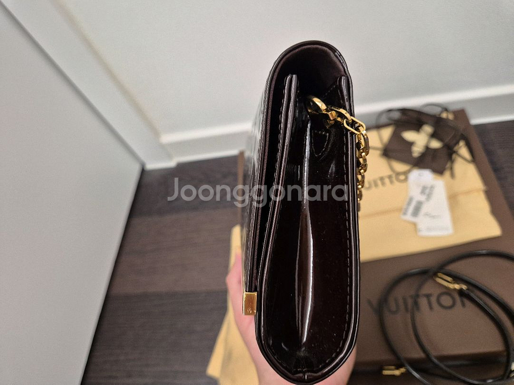 루이비통 아나 베르니 숄더백 m90093--5