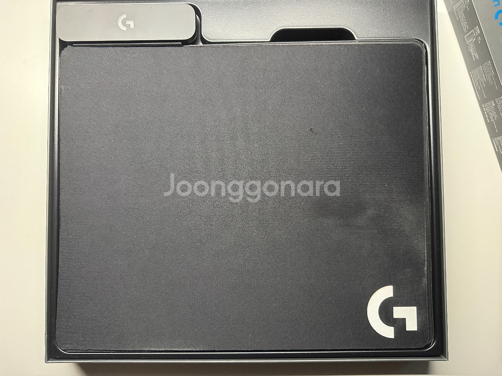 로지텍 G PRO POWERPLAY 마우스패드--1