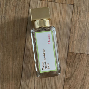 메종프랑시스 커정 아라 로즈 향수 35ml 판매합니다.