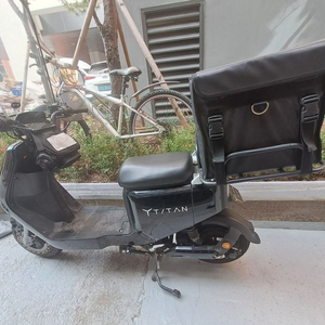 타이탄1000 전기스쿠터