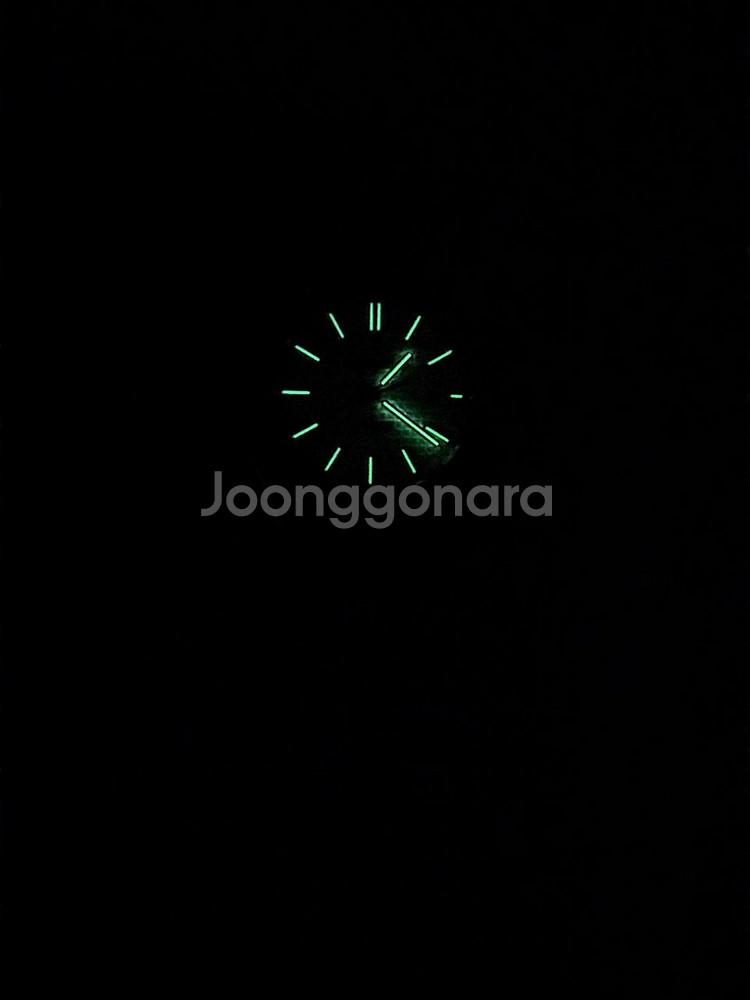오데마피게 로얄오크 화이트판--6