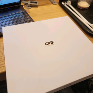 GPD POCKET 4 HX370 2TB