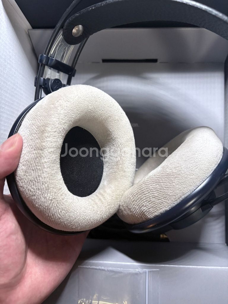 Akg K702 헤드폰--3
