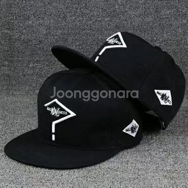 힙합 유니크 디자인 스냅백 ? 라벨링 로고 데일리 패션--0