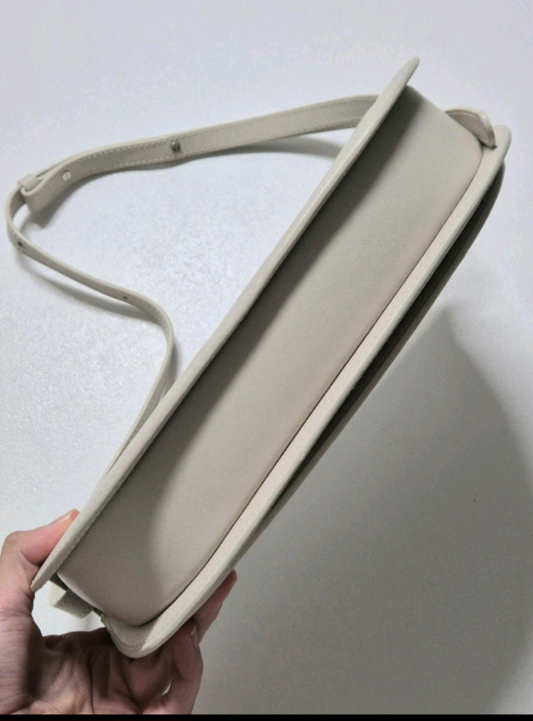 엘바테게브 브로드백 페일스톤(아이보리) 거의새거 이미지