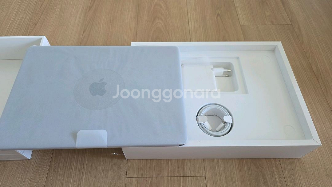 맥북 프로 M2 13인치(24GB, 256GB) 무기스--0