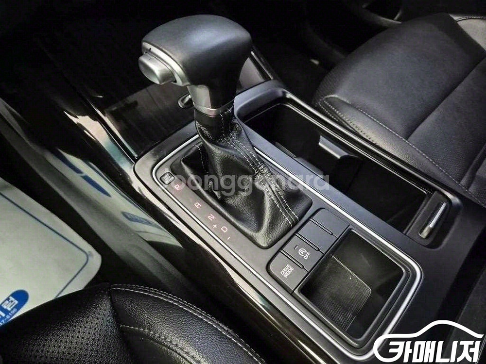 [기아]더 뉴 쏘렌토 디젤 2.2 2WD 넘버원 에디션--7