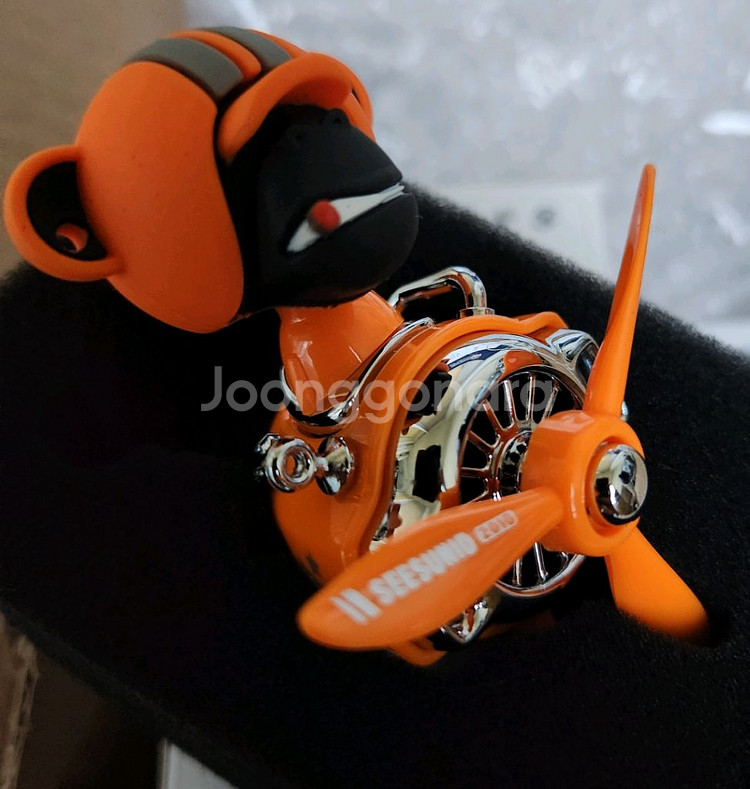 오렌지헬맷시가피는고릴라조종사 프로펠러 흔들머리 방향제--4
