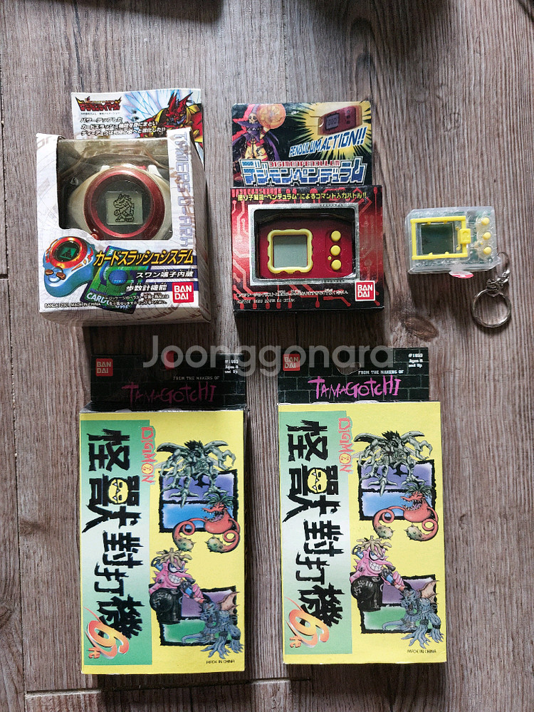 디지몬 게임기들 일괄로 팝니다 (전부 정상작동 확인O)--0
