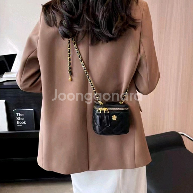 <무배>블랙 퀼팅 체인 사각 토드백 미니크로스백 대/소--2