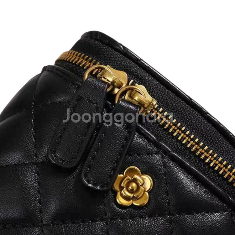 <무배>블랙 퀼팅 체인 사각 토드백 미니크로스백 대/소--8