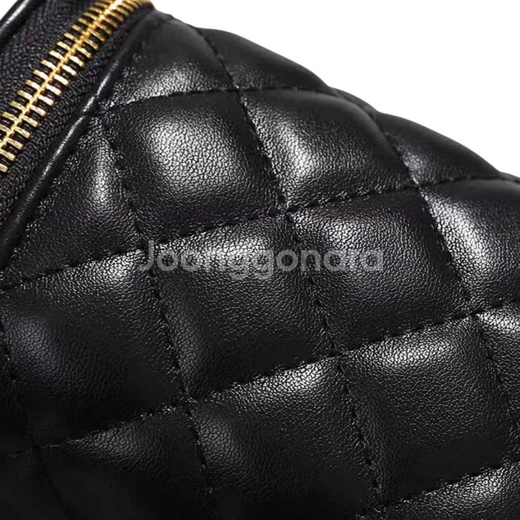 <무배>블랙 퀼팅 체인 사각 토드백 미니크로스백 대/소--9