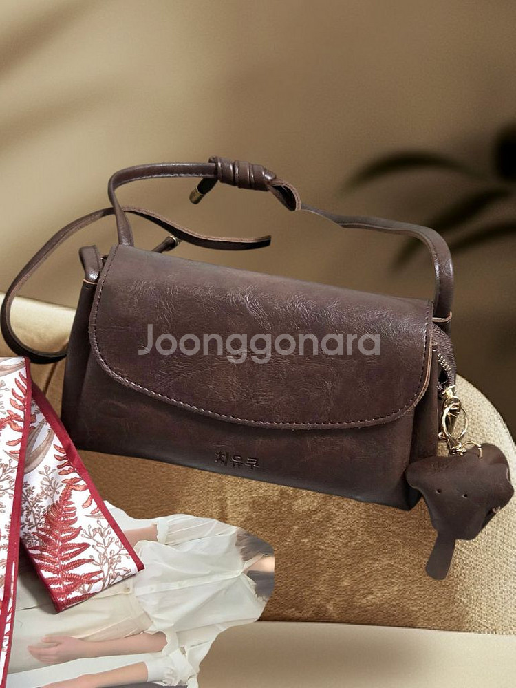 고급 PU 치유쿠 미니 크로스백 숄더백 가방 브라운--1