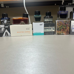 만년필잉크 몽블랑 톨스토이 간디 외 이미지