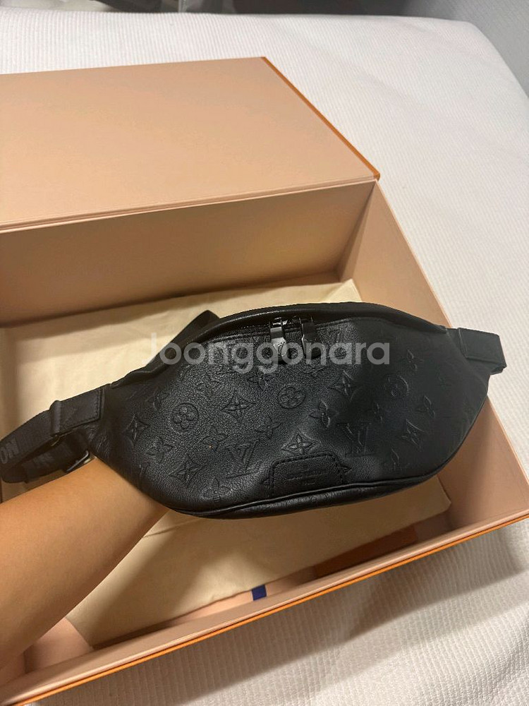 루이비통 디스커버리 범백 PM--0