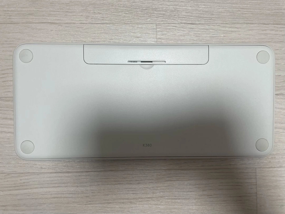 로지텍 k380 키보드 - 화이트 이미지