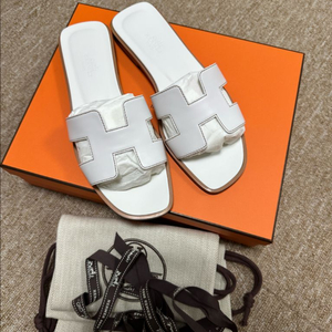 에르메스오란 화이트 37사이즈 새상품 비브람완료팝니다