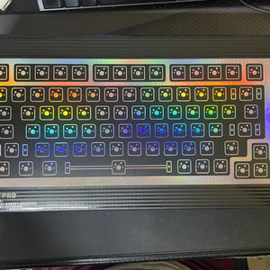 글로리어스 GMMK Pro 커스텀 베어본 키보드