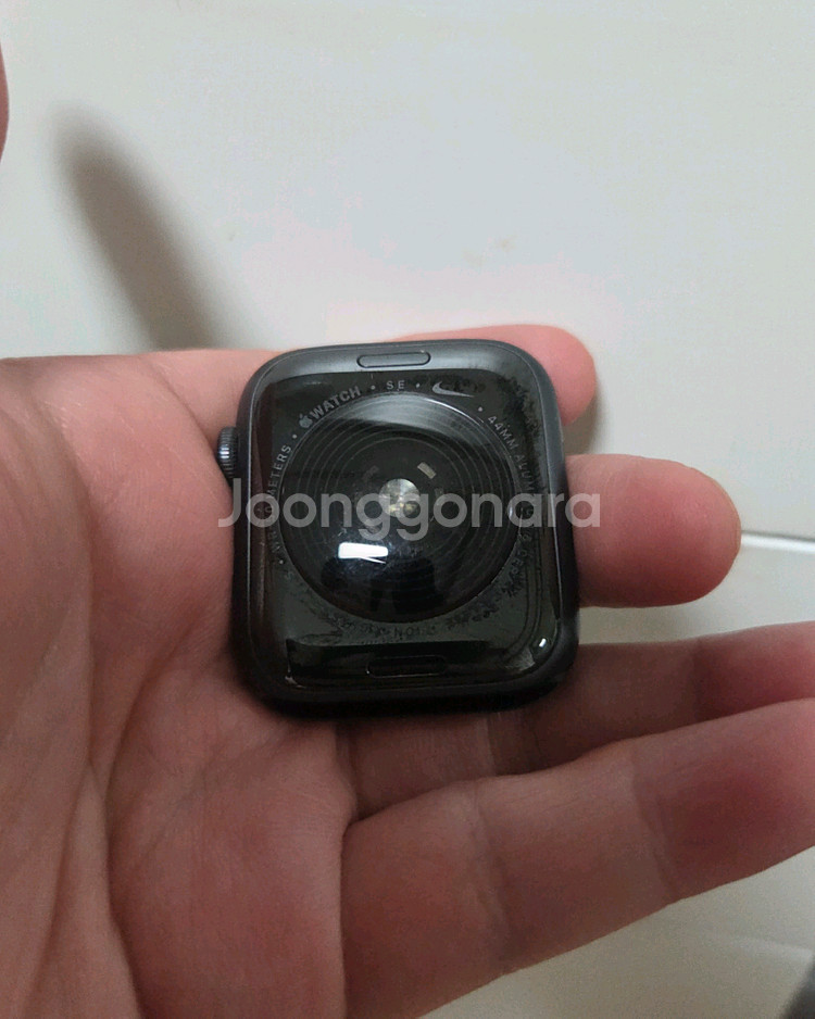 애플워치se 44mm 스페이스그레이 나이키에디션--3