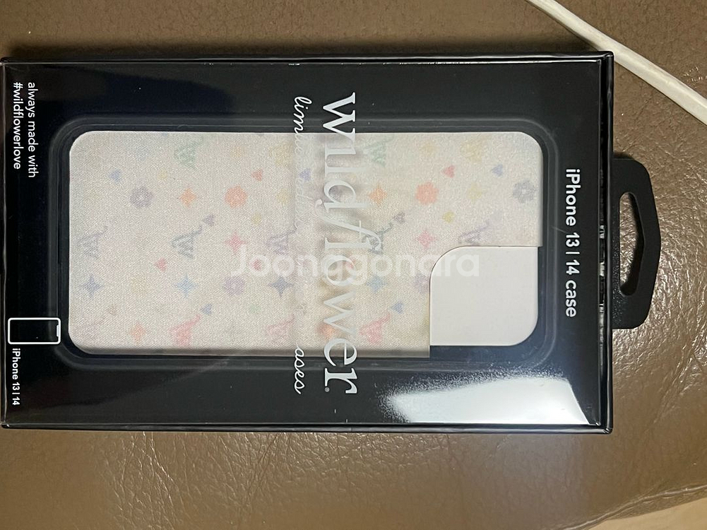 Wildflower 아이폰 13/14 케이스--0