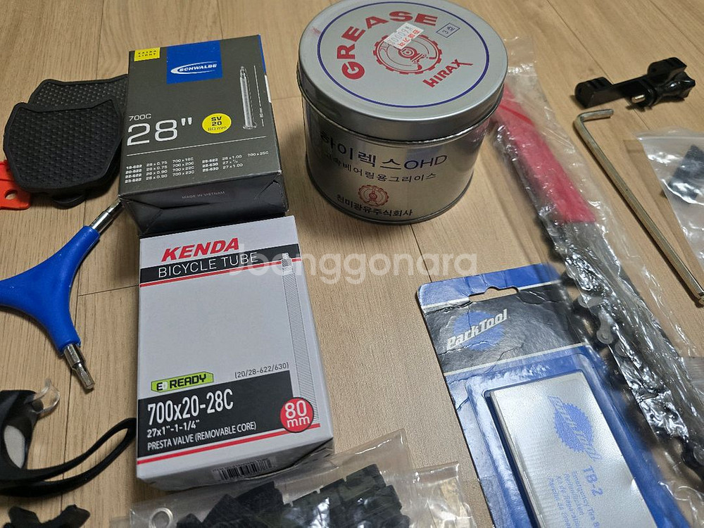 자전거용품, 수리키트, 정비용품 일괄 판매합니다.--3
