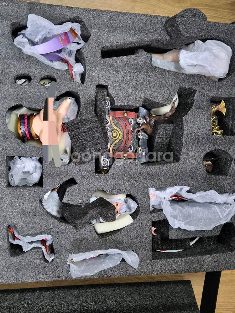 dt x ume 원신 라이덴 1/4 피규어 팝니다!--1