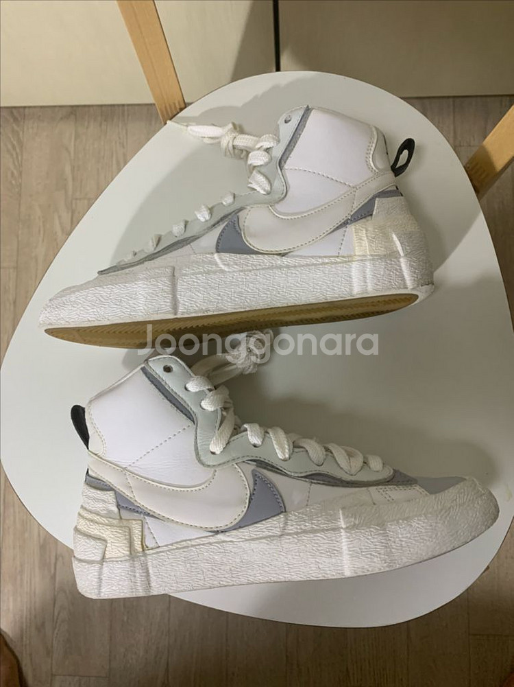 나이키 사카이 블레이저 미드 화이트 그레이(240)--0