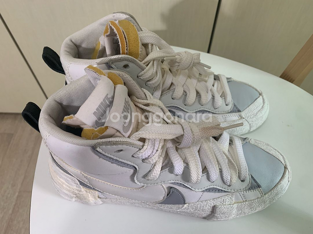 나이키 사카이 블레이저 미드 화이트 그레이(240)--3