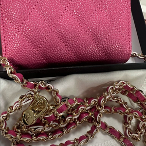 샤넬 캐비어 체인 카드 지갑