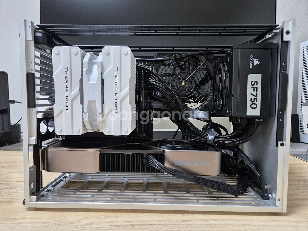NCASE M2 ( SFF 조립PC )--6