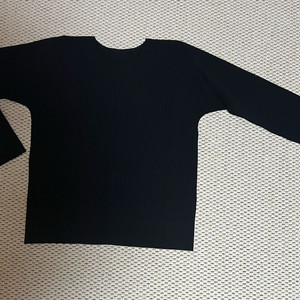 미이세이미야케 상의 티셔츠