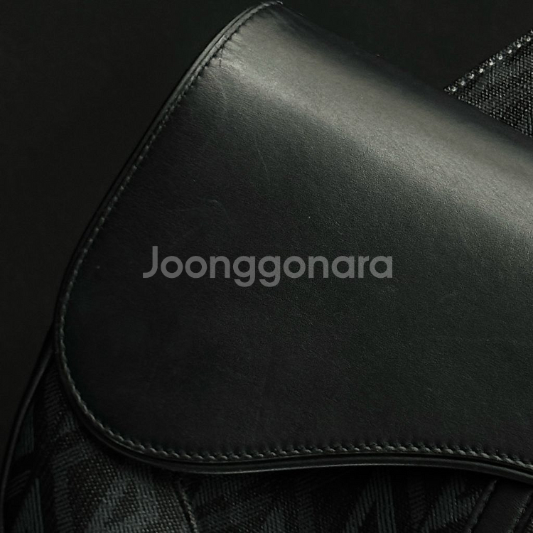 [새상품급]디올 CD 다이아몬드 새들백 블랙 크로스백--4