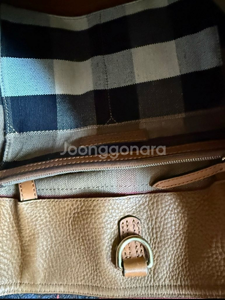 버버리 전지현 호보백 브라운--6