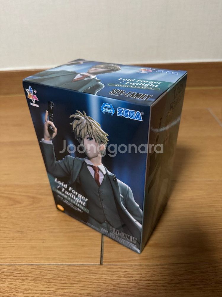 스파이 패밀리 로이드 포저 피규어--4