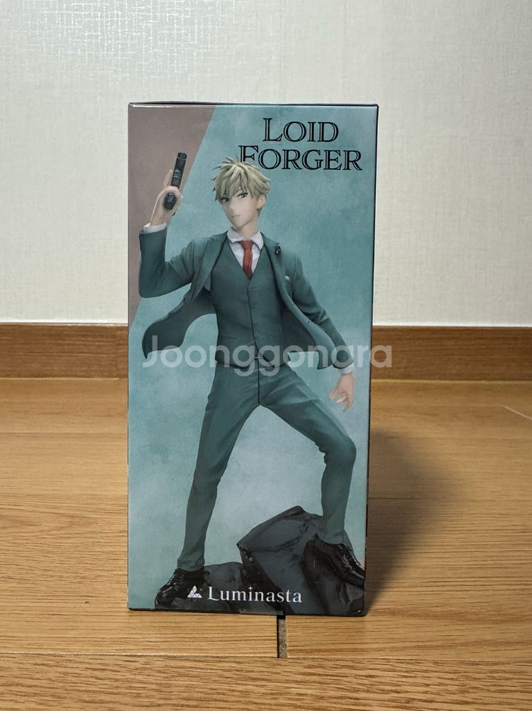 스파이 패밀리 로이드 포저 피규어--1