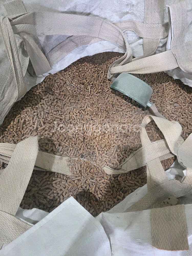 8미리 목재펠렛--1