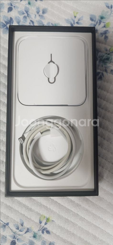 아이폰12 Pro 골드 256GB 초s급--1